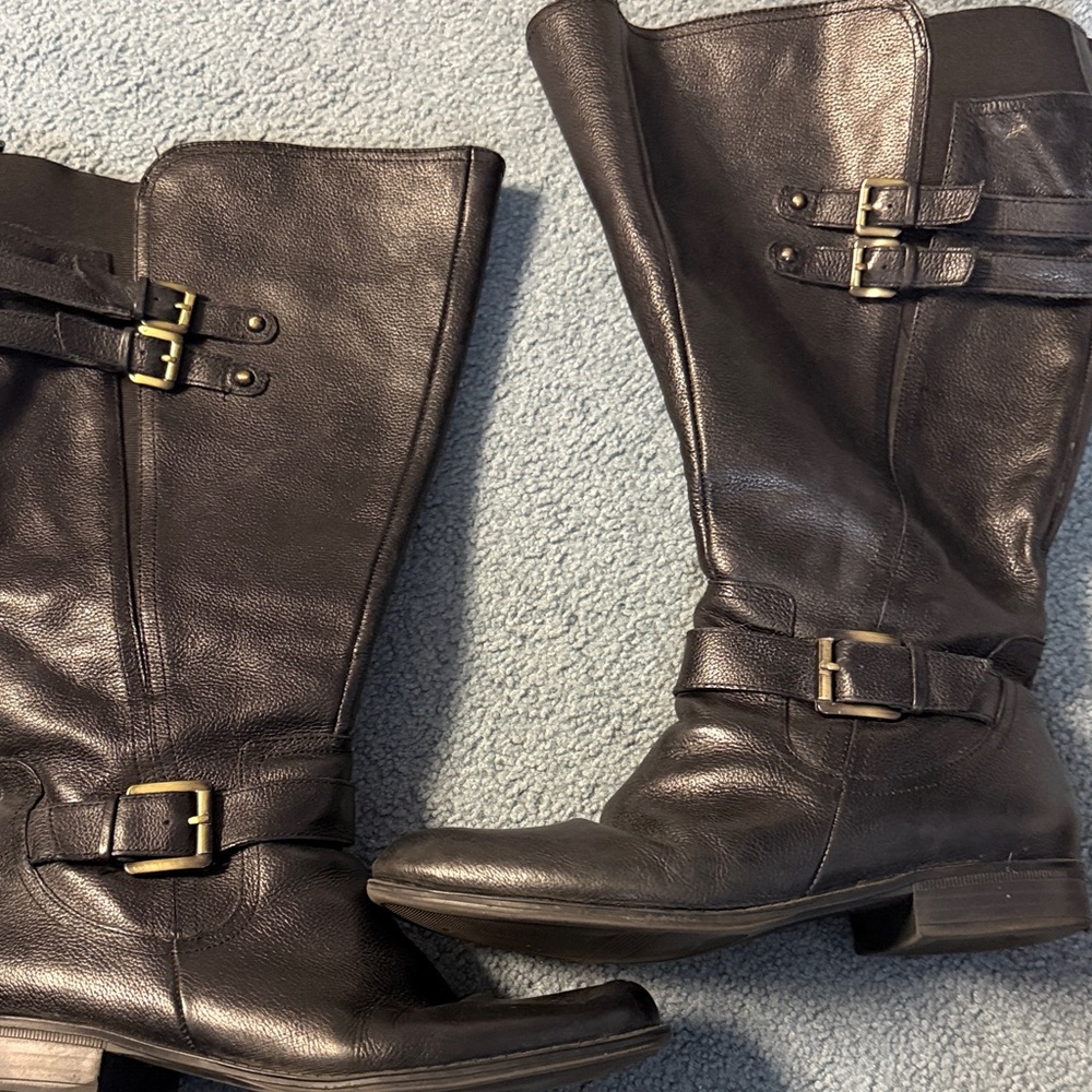 Naturalizer Black Leather Boots